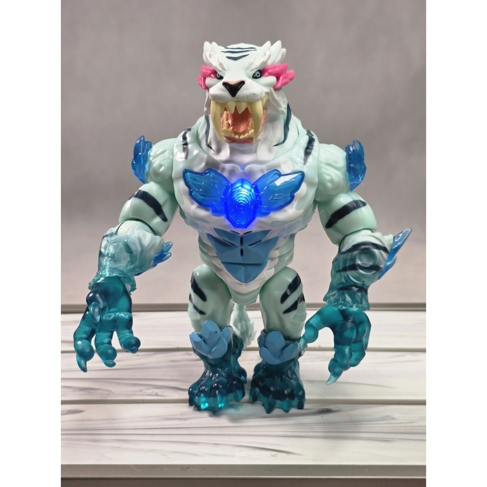 Mr Beast Cryo Lab Collector Action Figure Light & Sound Tiger - Working Effects
